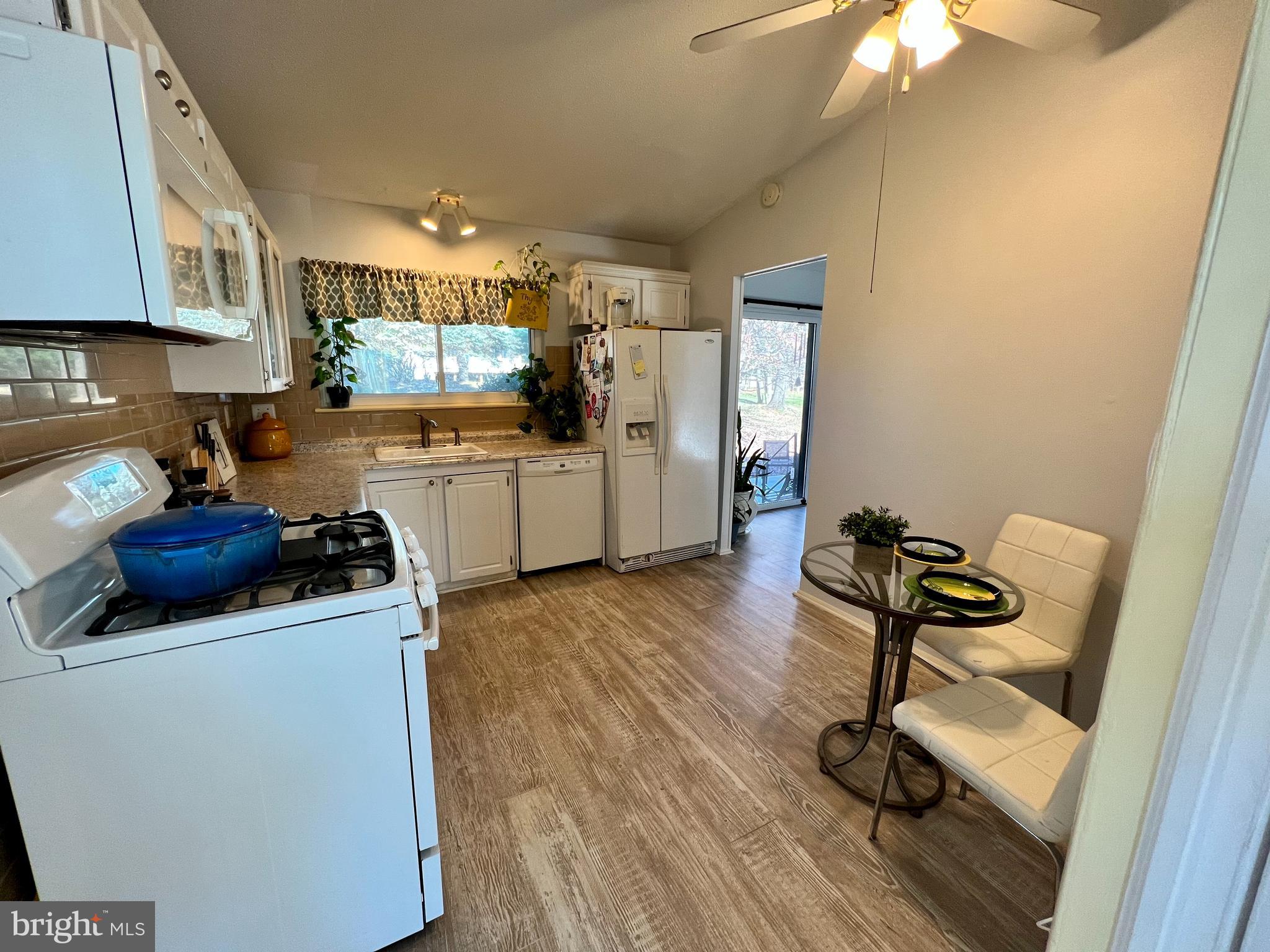 8304 Scotts Level Road Pikesville, MD 21208 - Photo 22 of 53