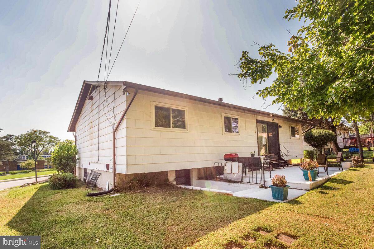 8304 Scotts Level Road Pikesville, MD 21208 - Photo 49 of 53
