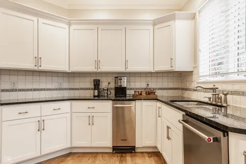 $1,599,900 | 12862 Norfolk Circle, Carmel, IN 46032