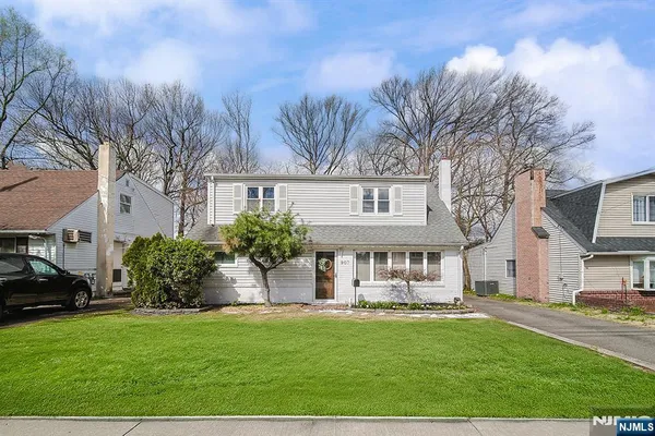 $669,000 | 907 Spring Valley Road, Maywood, NJ 07607