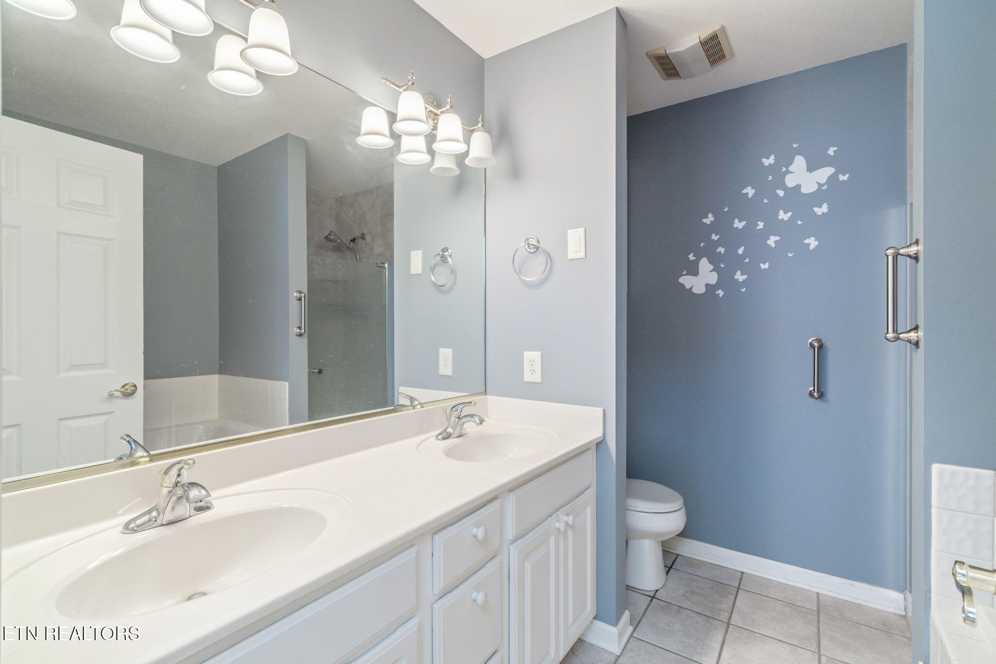 7534 Julesburg Way Powell, TN 37849 - Photo 17 of 40 27-web-or-mls-7534 Julesburg Way-28