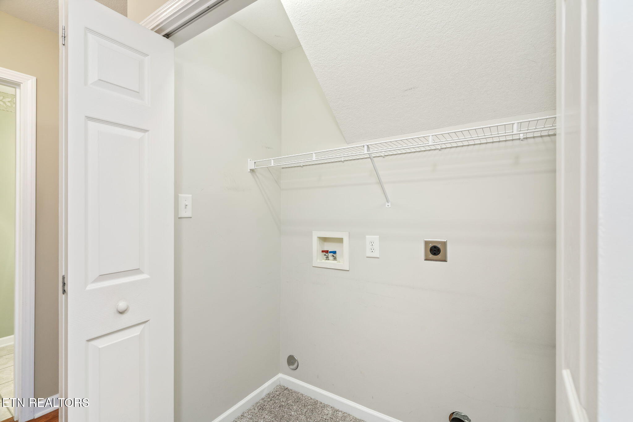 7534 Julesburg Way Powell, TN 37849 - Photo 20 of 40 13-web-or-mls-7534 Julesburg Way-14