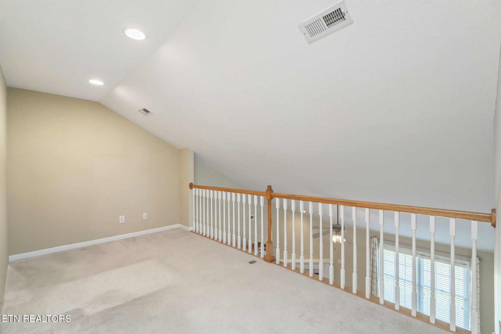 7534 Julesburg Way Powell, TN 37849 - Photo 21 of 40 30-web-or-mls-7534 Julesburg Way-31