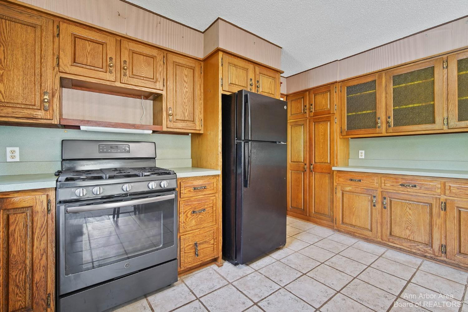 4559 Holloway Road Adrian, MI 49221 - Photo 11 of 59 Photo 11