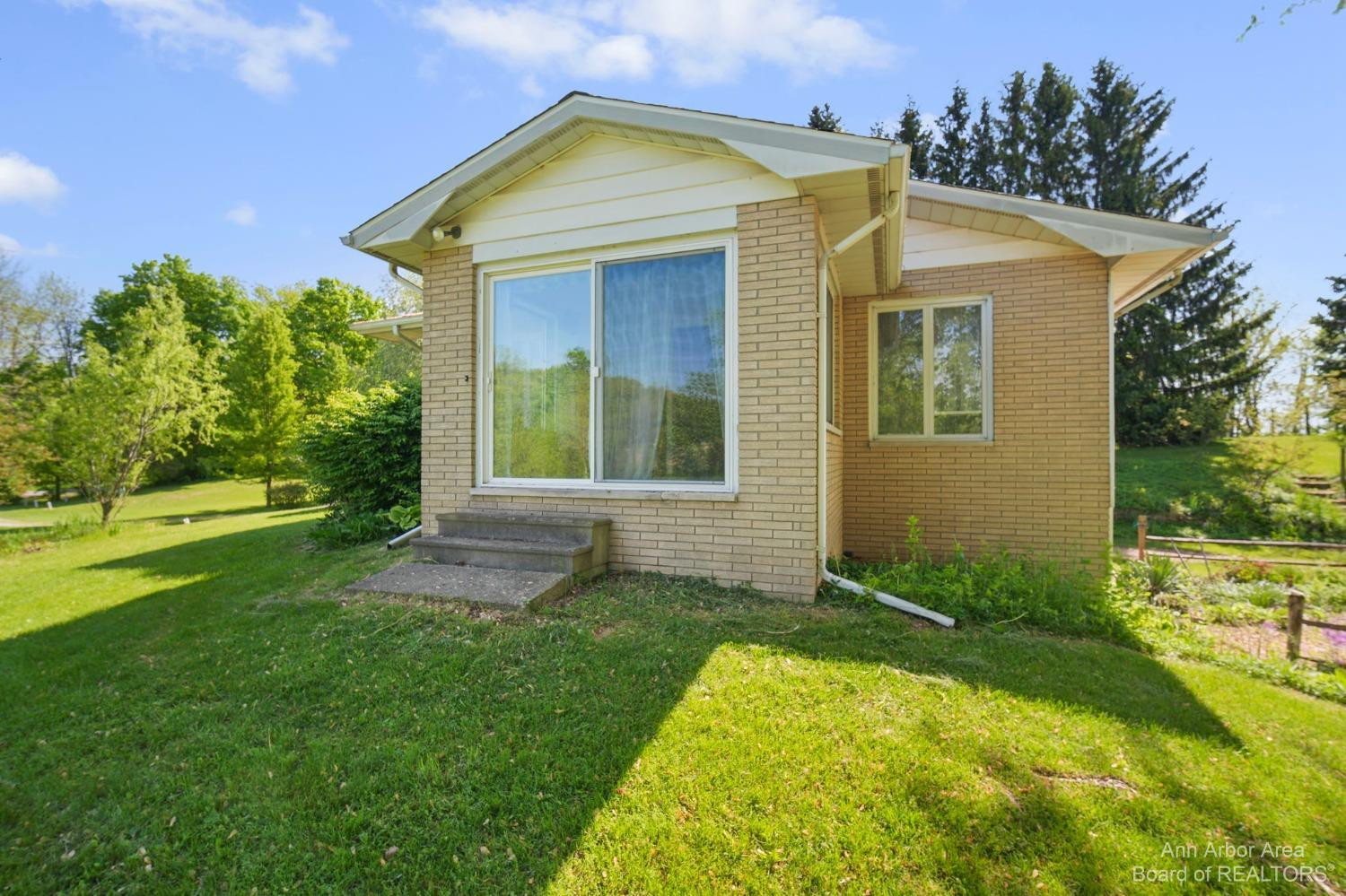 4559 Holloway Road Adrian, MI 49221 - Photo 24 of 59 Photo 24