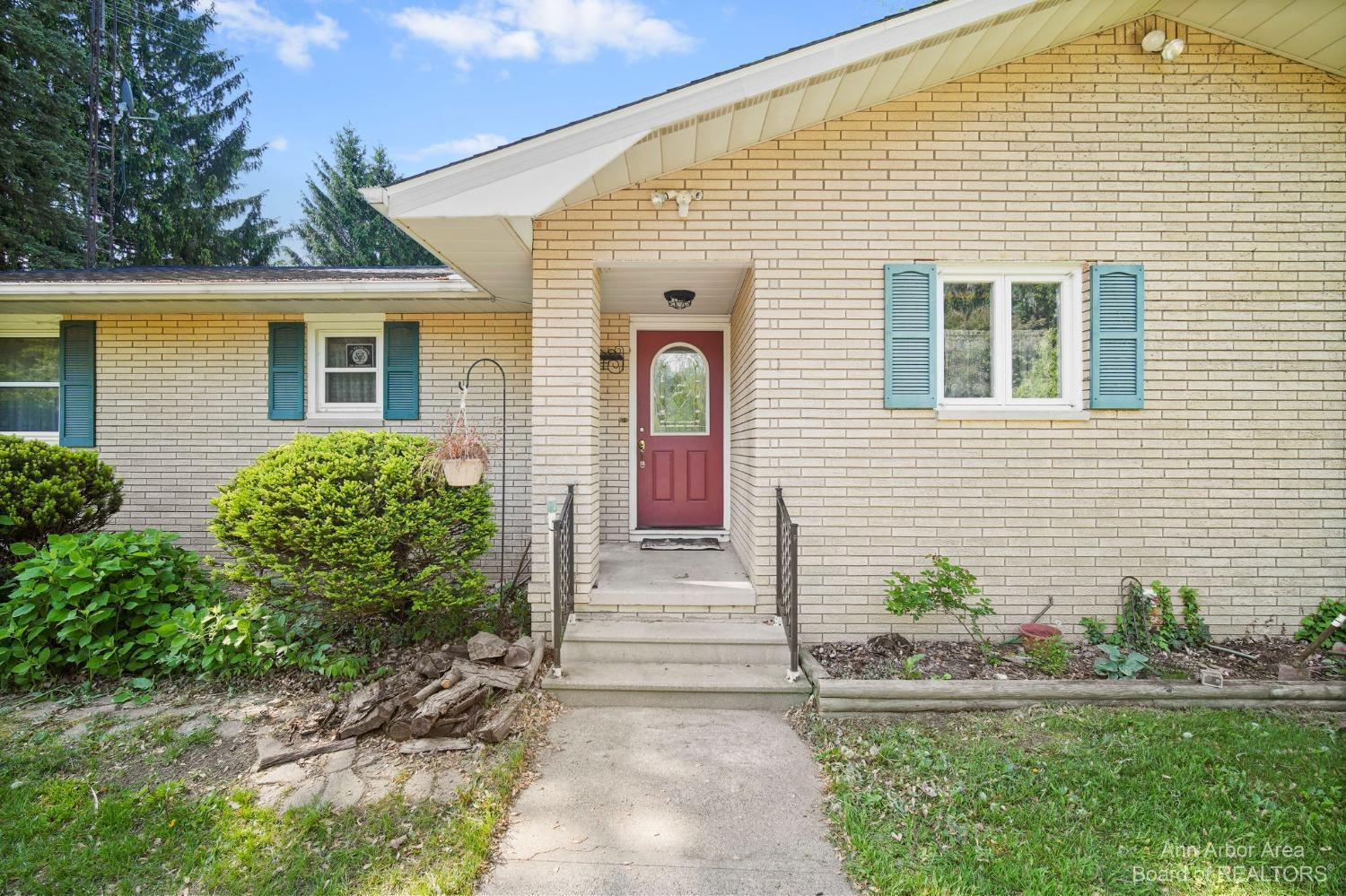 4559 Holloway Road Adrian, MI 49221 - Photo 6 of 59 Photo 6