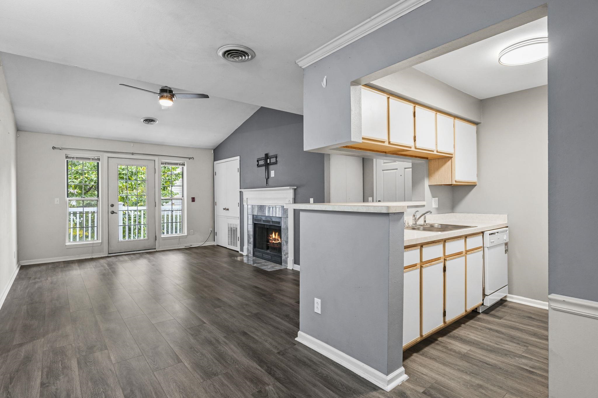 7201 Flagship Drive, Unit 8 Madison, WI 53719 - Photo 7 of 39