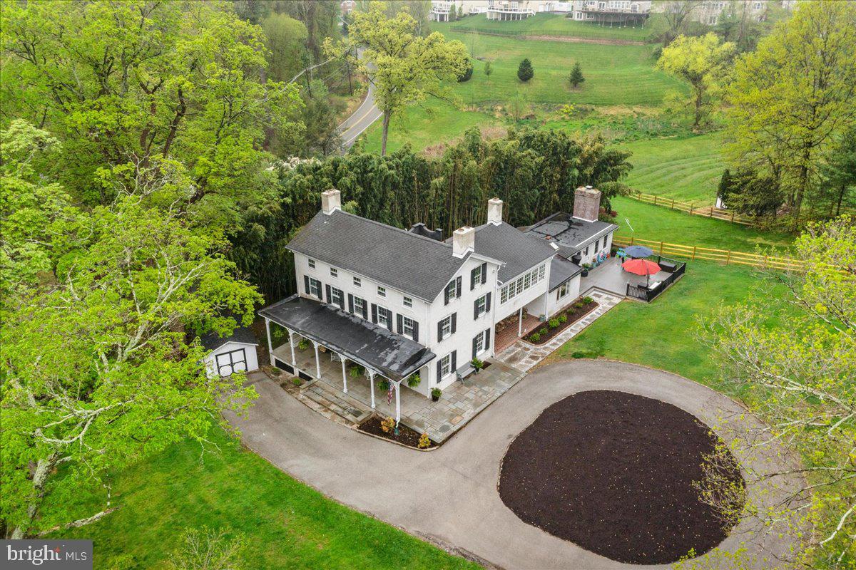 811 Ridley Creek Road Media, PA 19063 - Photo 4 of 54