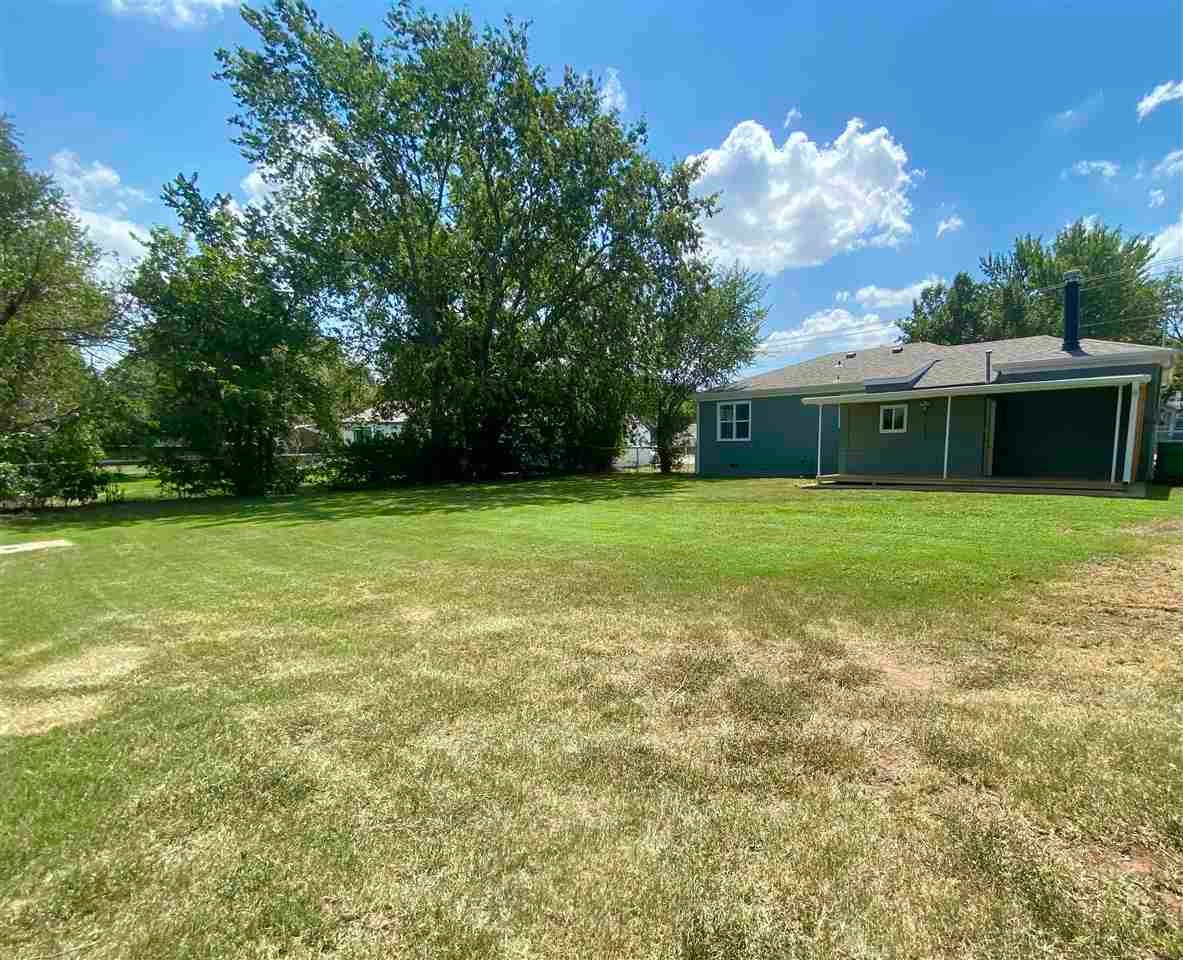 1303 Locust Street Perry, OK 73077 - Photo 20 of 20 Gallery Image 20