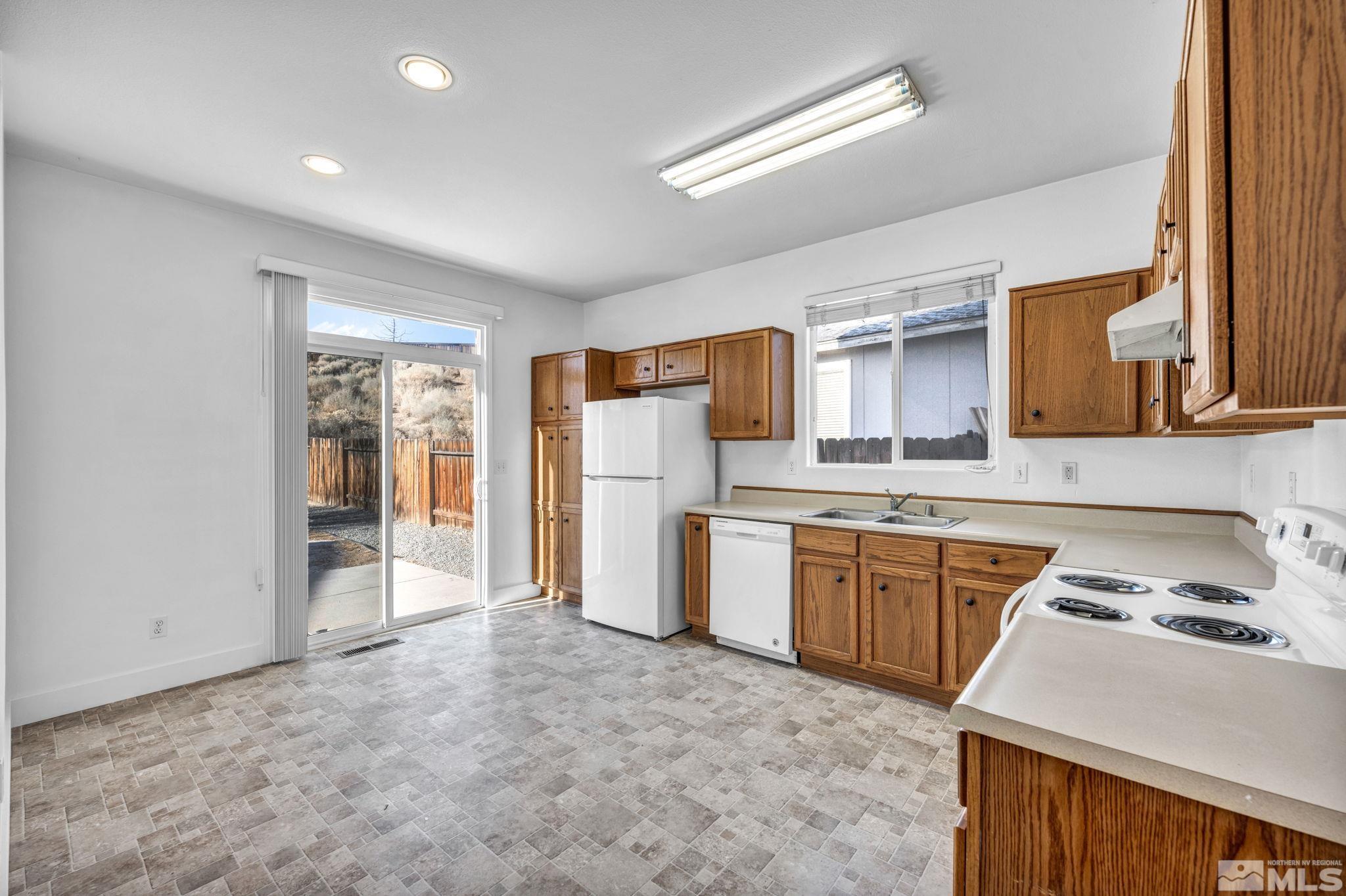 2131 Sapphire Ridge Way Reno, NV 89523 - Photo 33 of 34 Photo 33