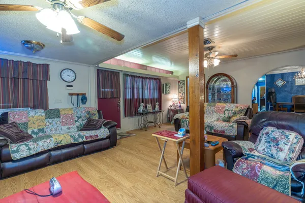 $199,900 | 201 North Cleveland Avenue, Cleveland, TX 77327