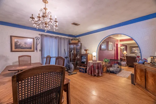 $199,900 | 201 North Cleveland Avenue, Cleveland, TX 77327