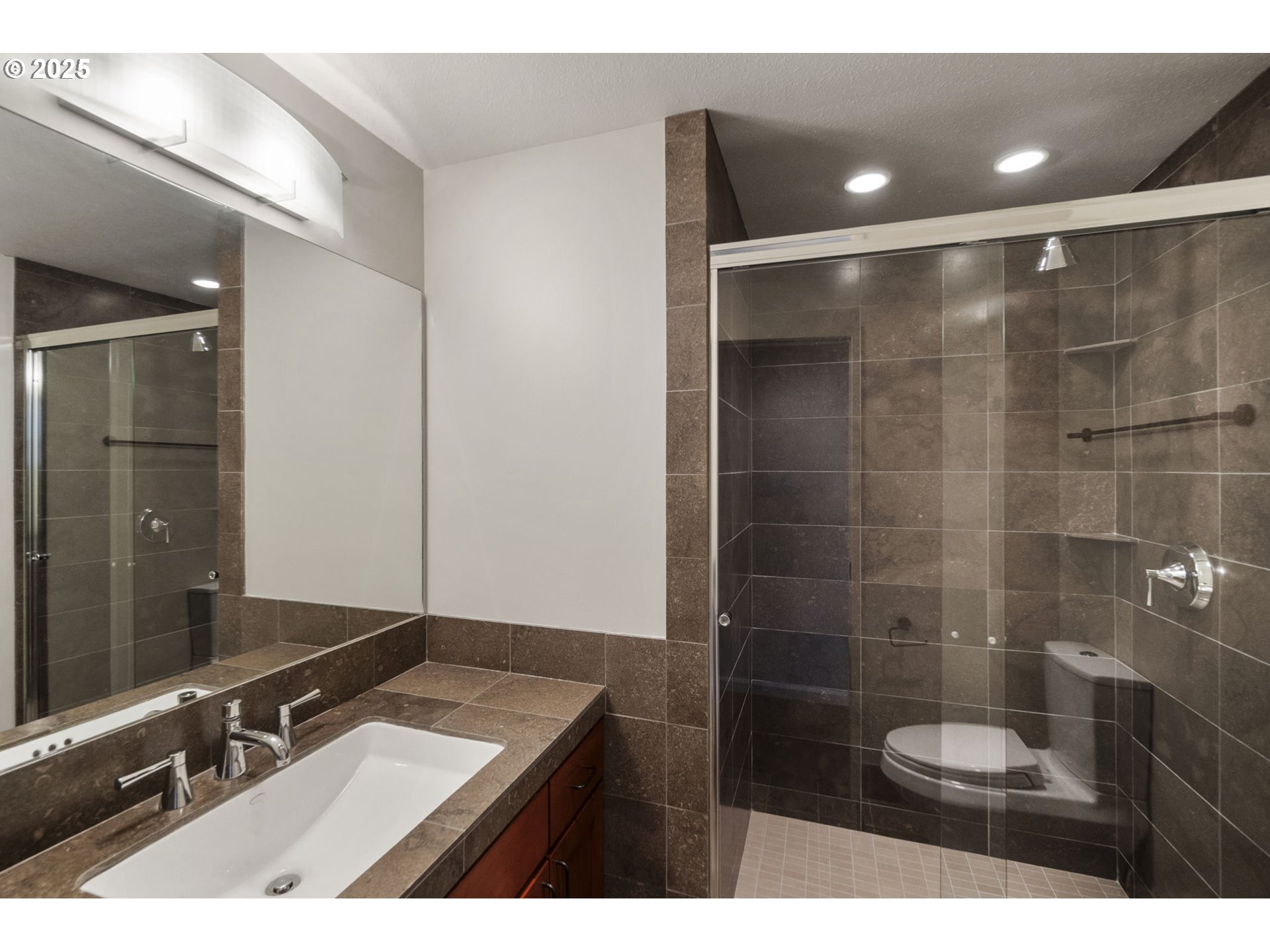 1500 Southwest 5th Avenue, Unit 1602 Portland, OR 97201 - Photo 14 of 41