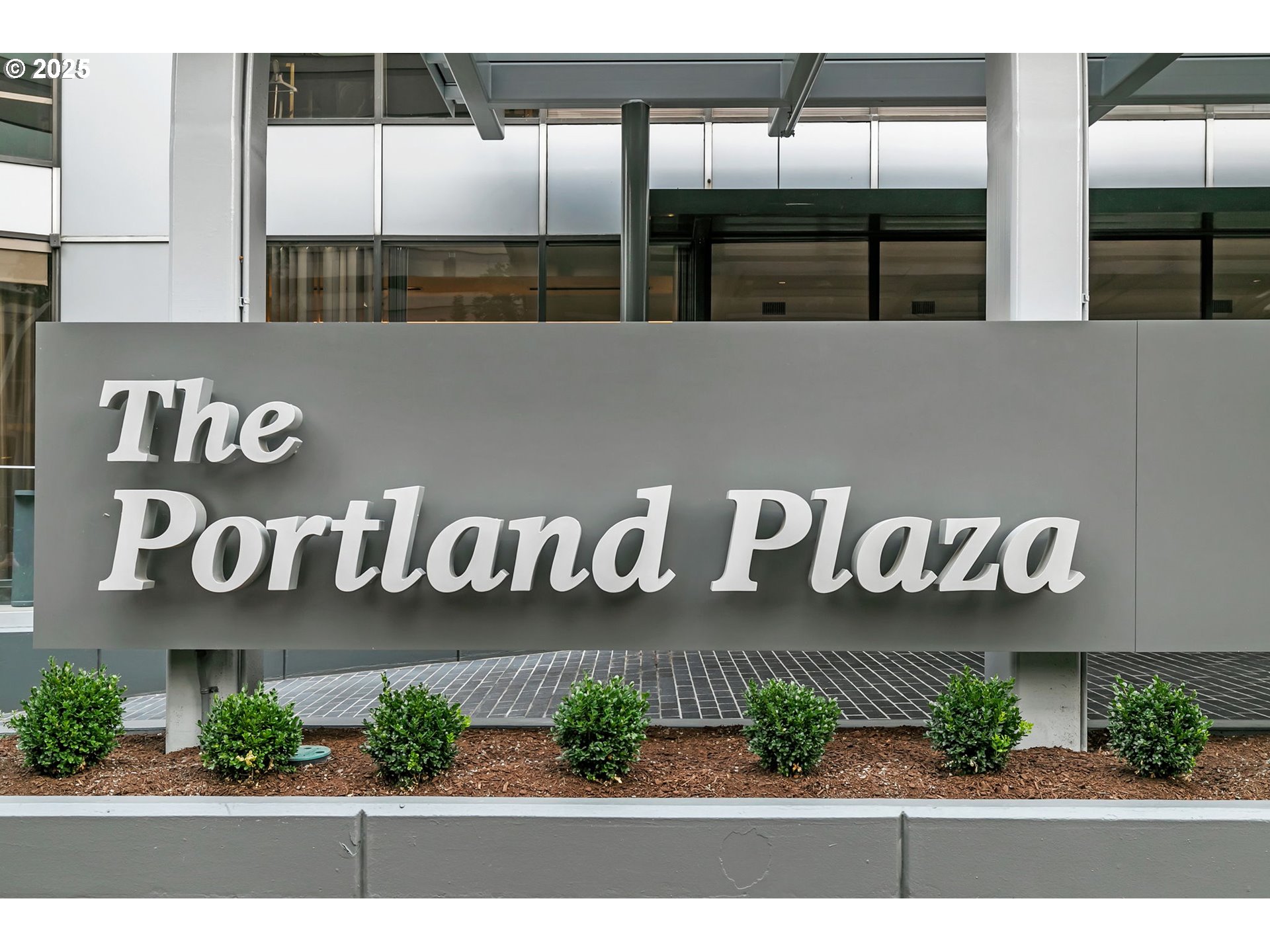 1500 Southwest 5th Avenue, Unit 1602 Portland, OR 97201 - Photo 2 of 41