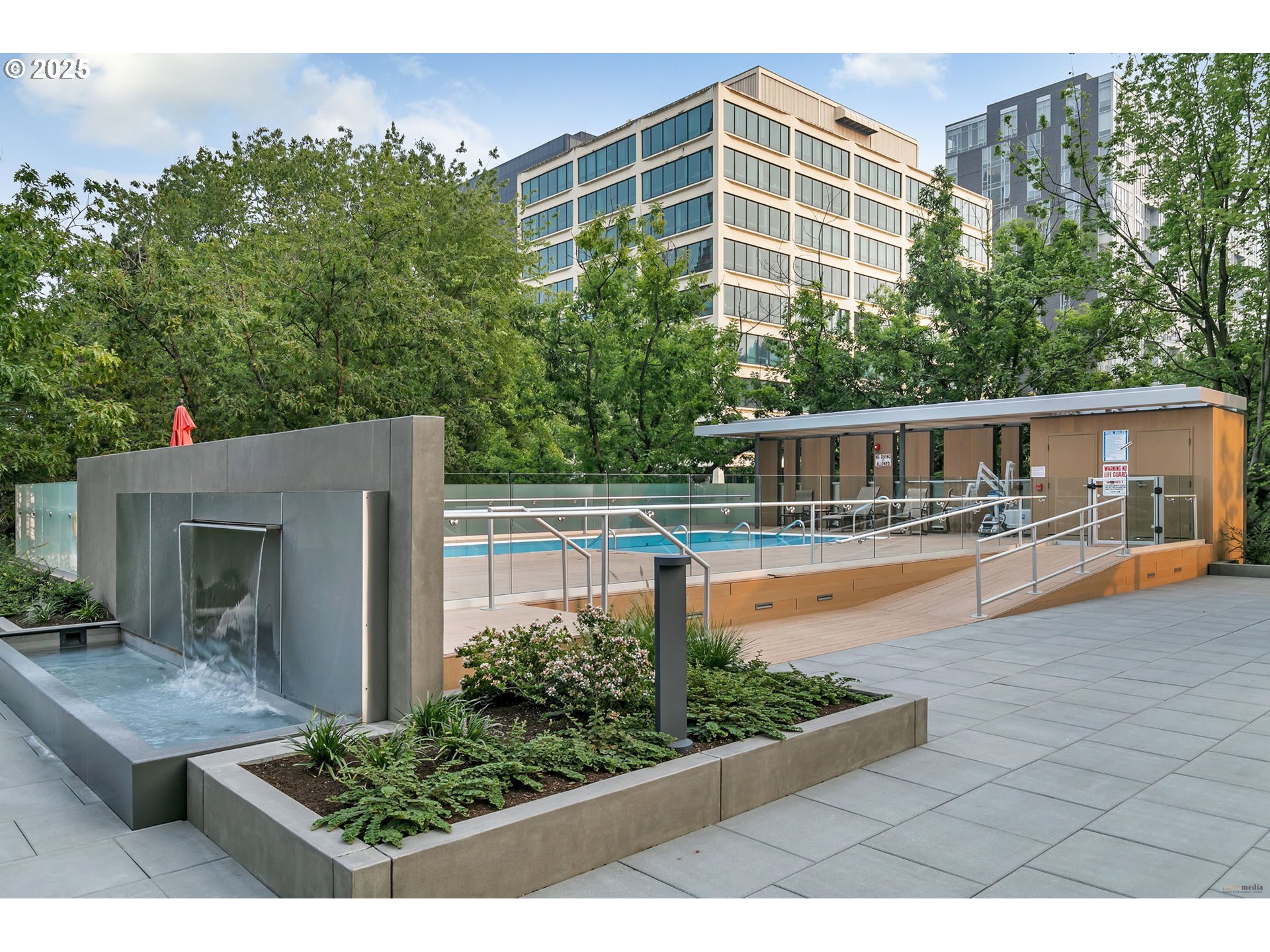 1500 Southwest 5th Avenue, Unit 1602 Portland, OR 97201 - Photo 33 of 41