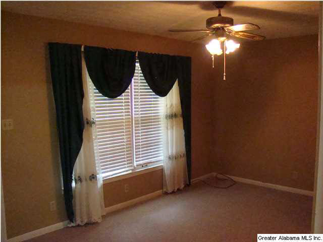 249 Center Hill Road Sylacauga, AL 35150 - Photo 5 of 20
