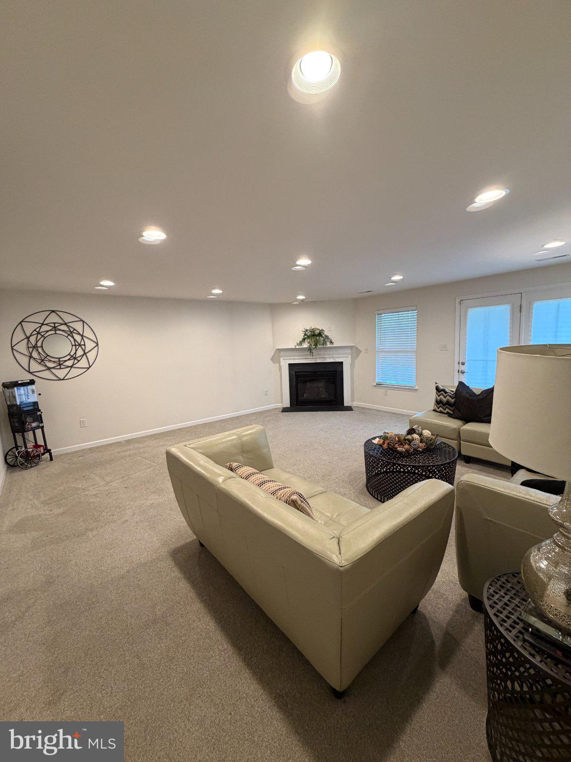 200 Iannelli Road Clarksboro, NJ 08020 - Photo 3 of 27 Spacious, inviting living area awaits.