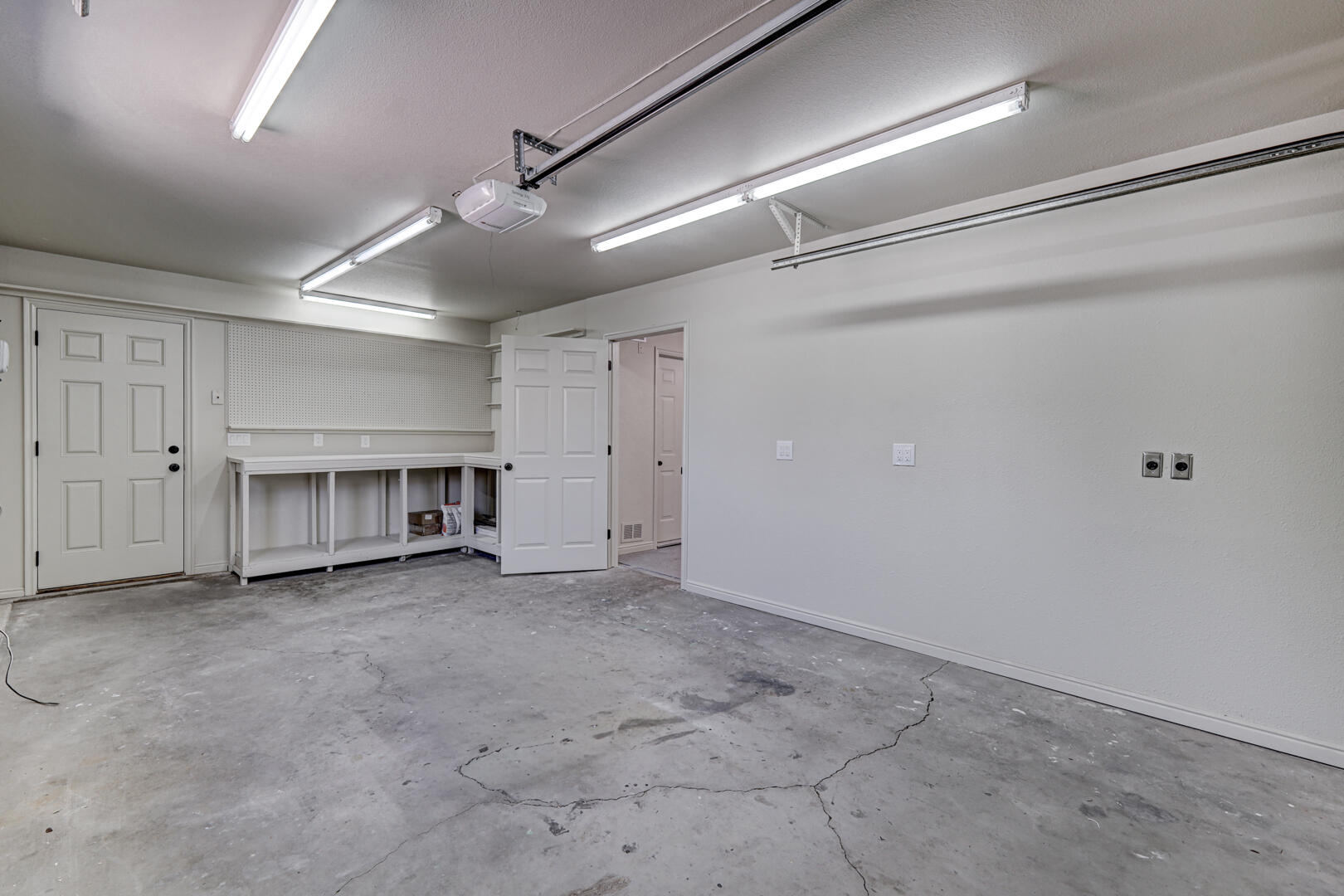 1964 Hedera Place St. George, UT 84790 - Photo 60 of 63 garage6