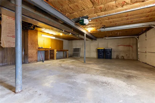 $290,000 | 500 Northeast 87th Street, Kansas City, MO 64155