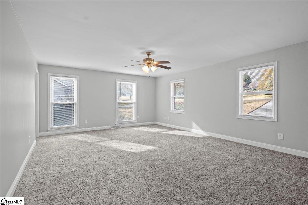 104 Cascade Drive Greer, SC 29651 - Photo 15 of 37