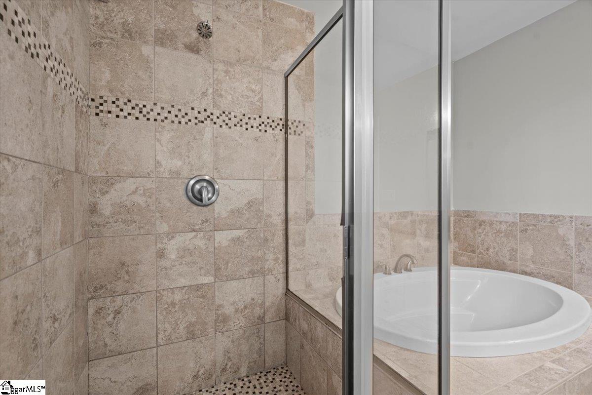 104 Cascade Drive Greer, SC 29651 - Photo 20 of 37