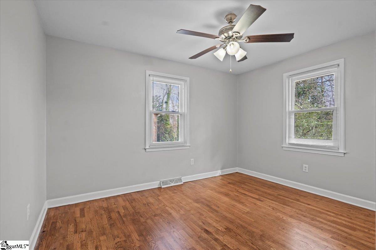 104 Cascade Drive Greer, SC 29651 - Photo 23 of 37