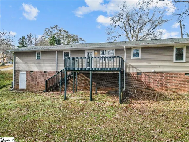 $285,000 | 104 Cascade Drive, Greer, SC 29651