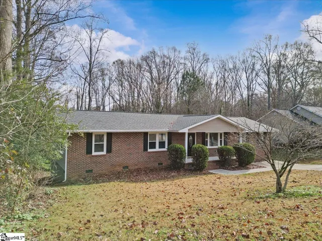 $285,000 | 104 Cascade Drive, Greer, SC 29651