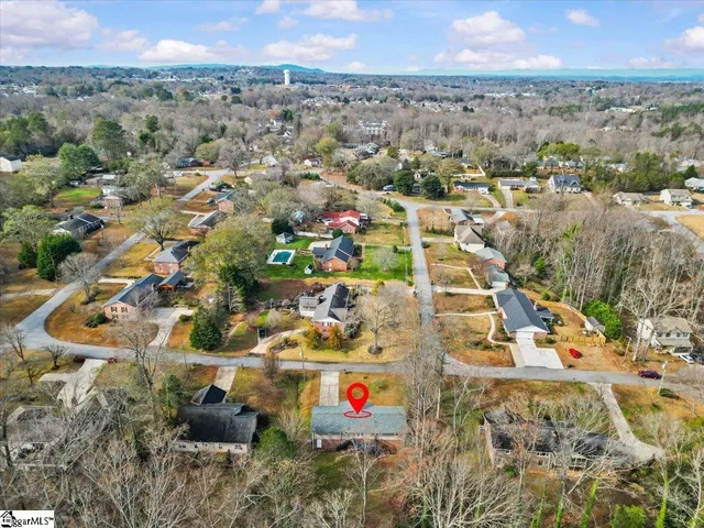 $285,000 | 104 Cascade Drive, Greer, SC 29651