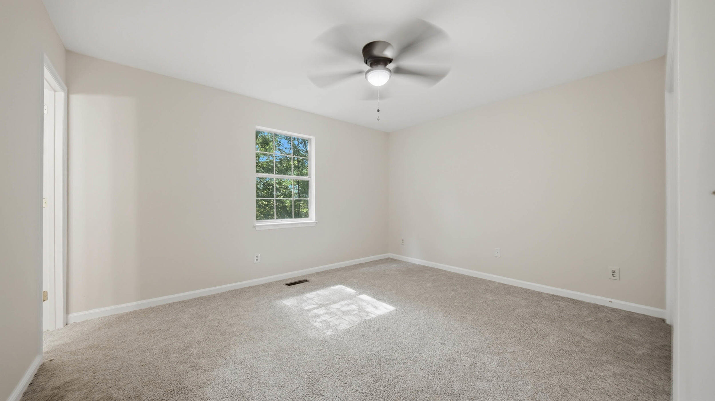 4703 Ranger Lane Chattanooga, TN 37416 - Photo 9 of 19 8_4703 ranger ln-6