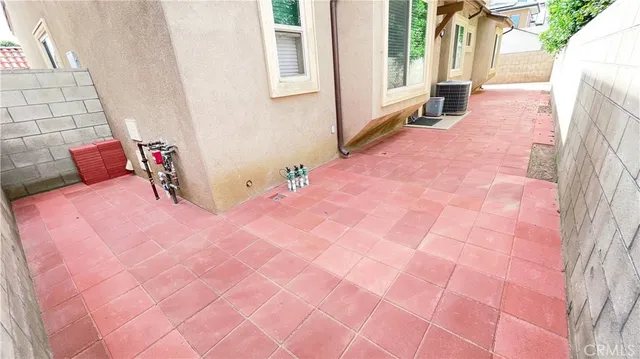a view of a house with a outdoor space