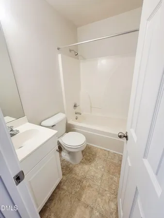 $1,750 | 539 Village Loop Drive, Apex, NC 27502