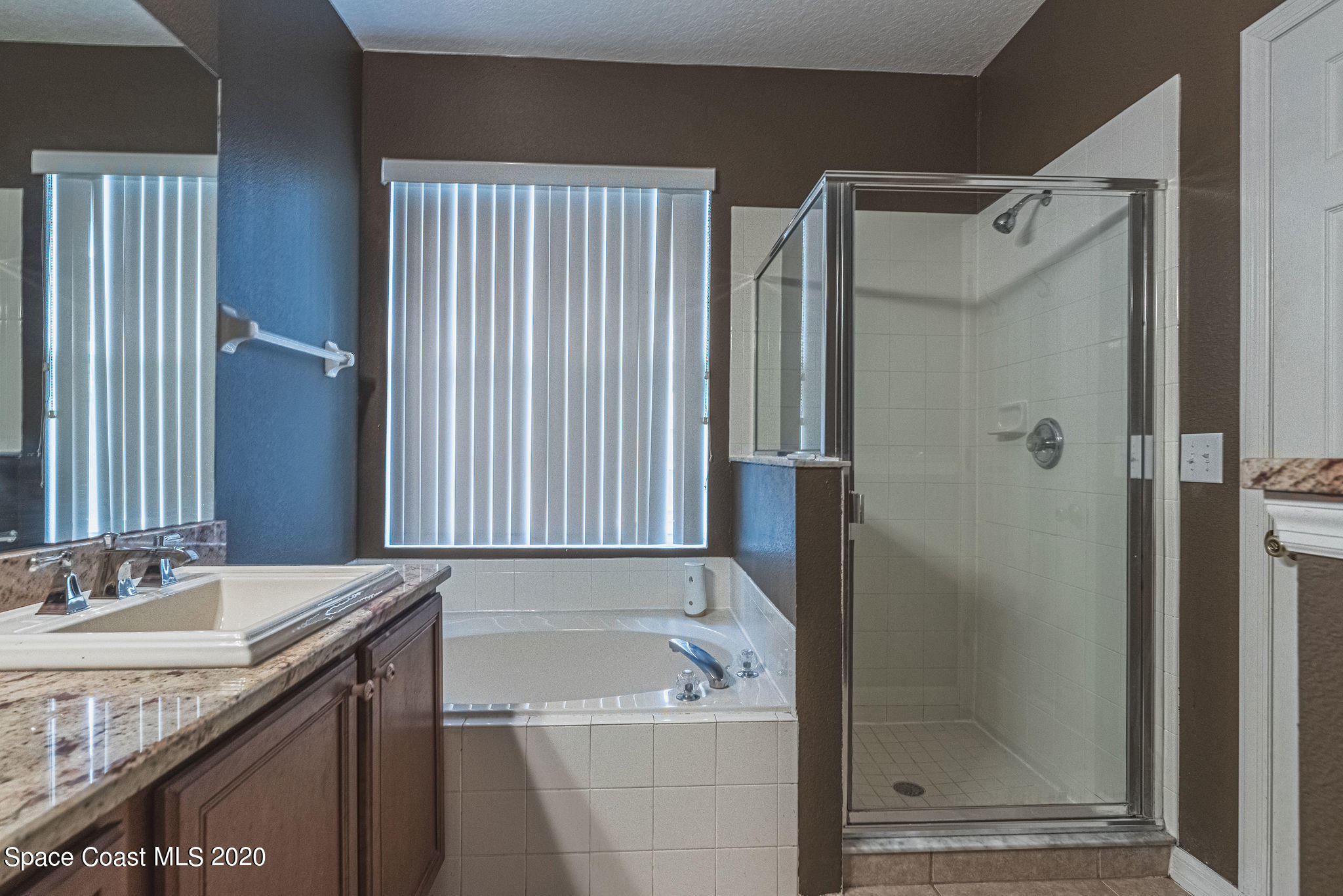 949 Riviera Point Drive Rockledge, FL 32955 - Photo 14 of 29 Master Bath