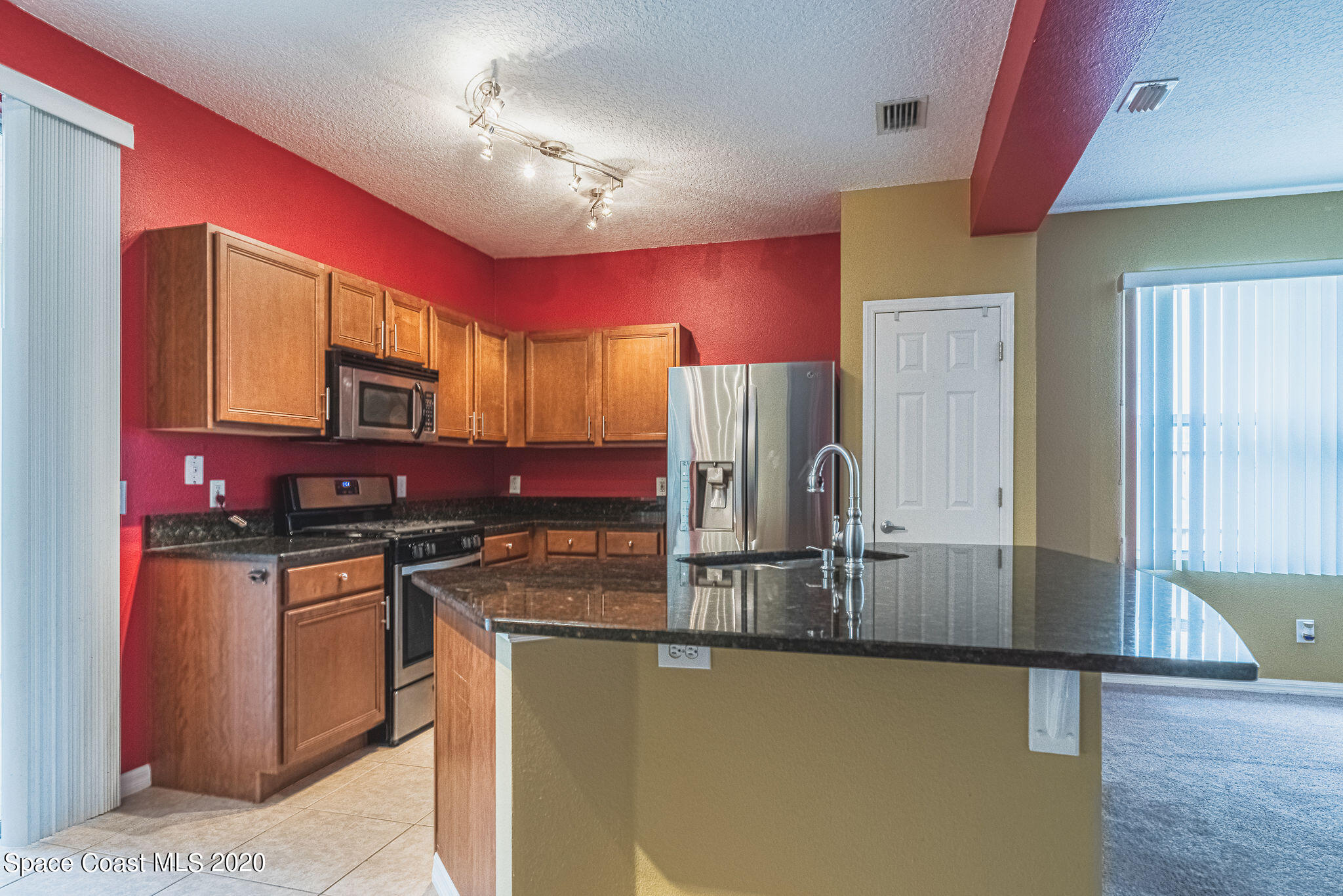 949 Riviera Point Drive Rockledge, FL 32955 - Photo 6 of 29 Kitchen