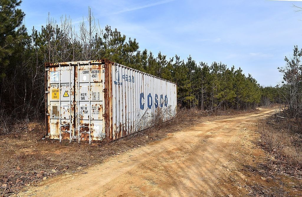 1661 Sassafras Stand Ridge Road Linden, TN 37096 - Photo 21 of 30 a view of backyard