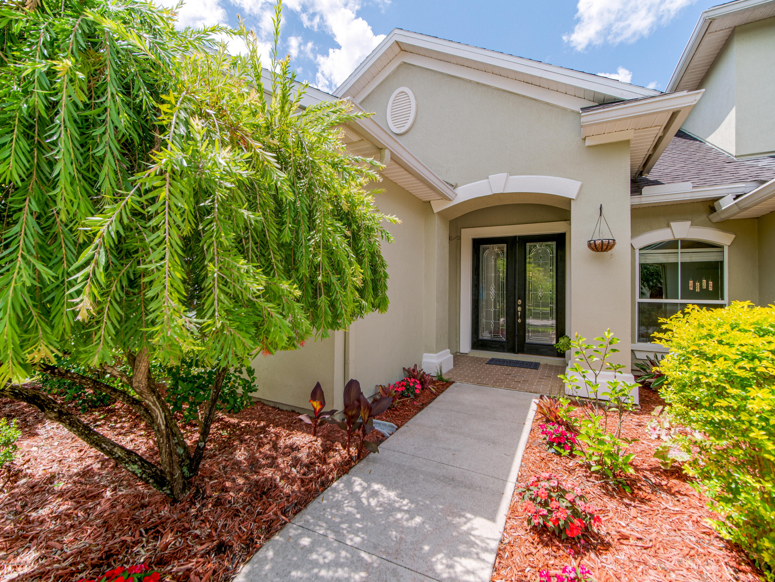 6152 White Tip Road Jacksonville, FL 32258 - Photo 9 of 44 Welcoming Front Porch