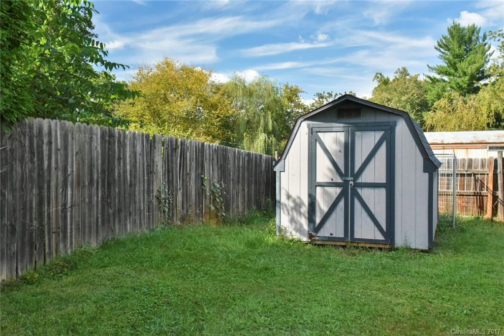 350 Justice Ridge Road Candler, NC 28715 - Photo 23 of 24 Gallery Image 23