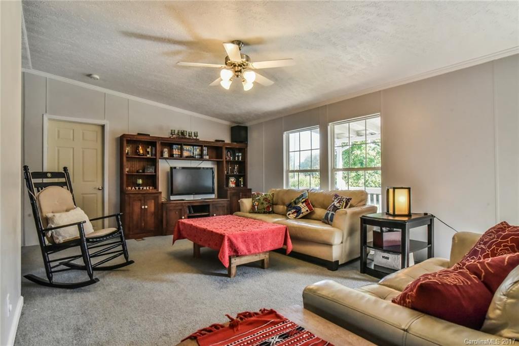 350 Justice Ridge Road Candler, NC 28715 - Photo 10 of 24 Gallery Image 10