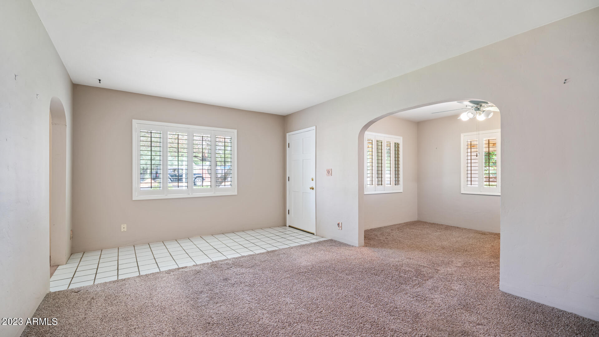 2511 East Cheery Lynn Road Phoenix, AZ 85016 - Photo 2 of 24 3