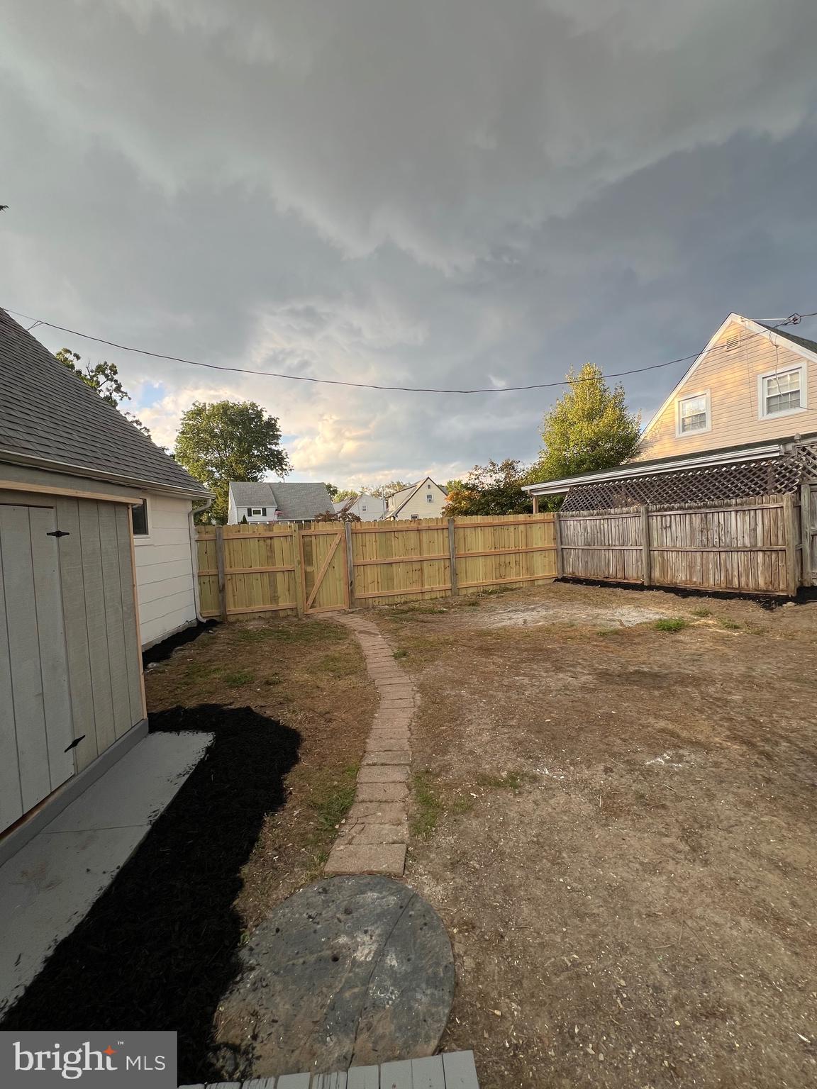 810 Quince Lane Secane, PA 19018 - Photo 17 of 44 a view of a balcony