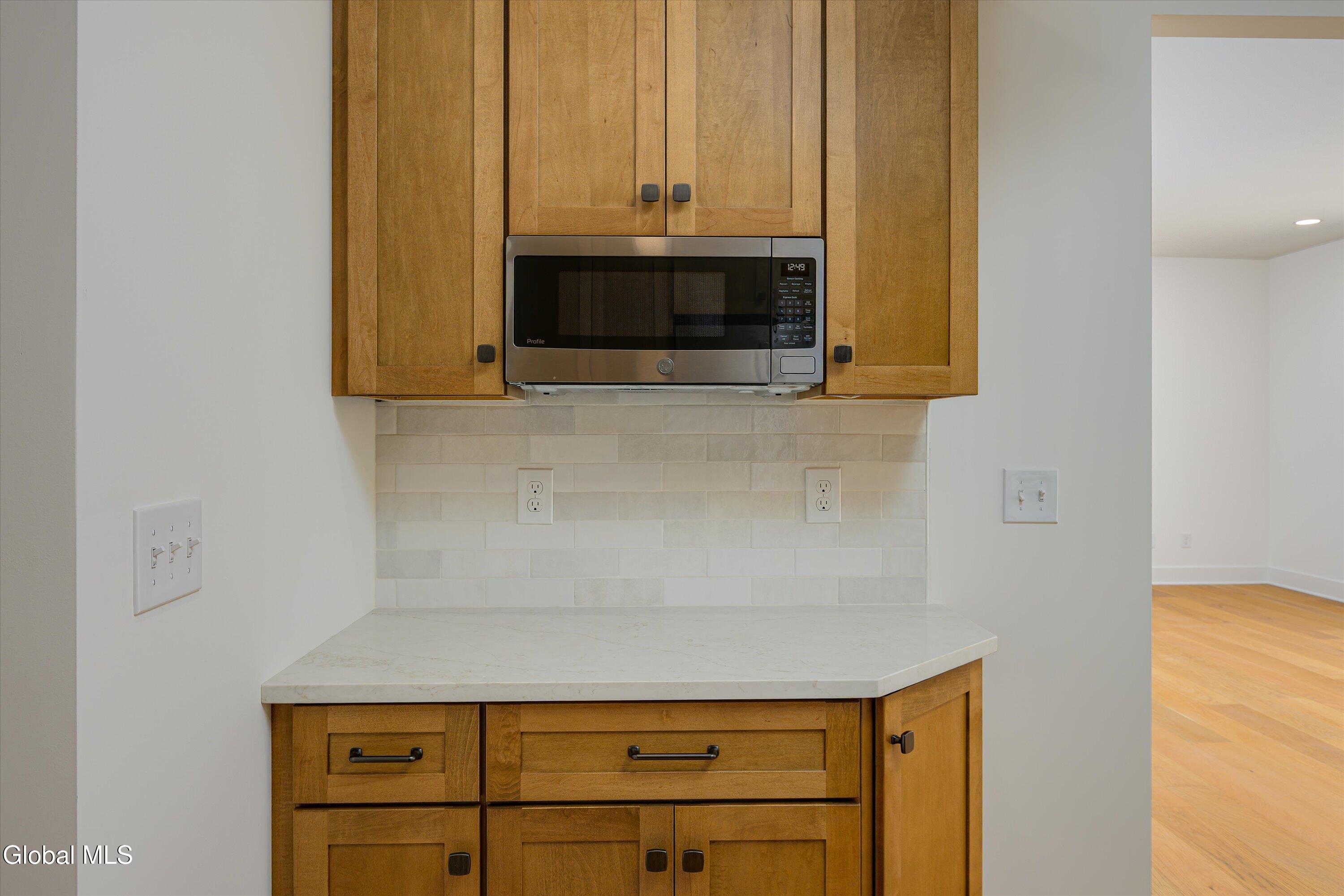 32 Mammoth Spring Road North Greenbush, NY 12198 - Photo 14 of 62 12-32 Mammoth Spring Rd-12