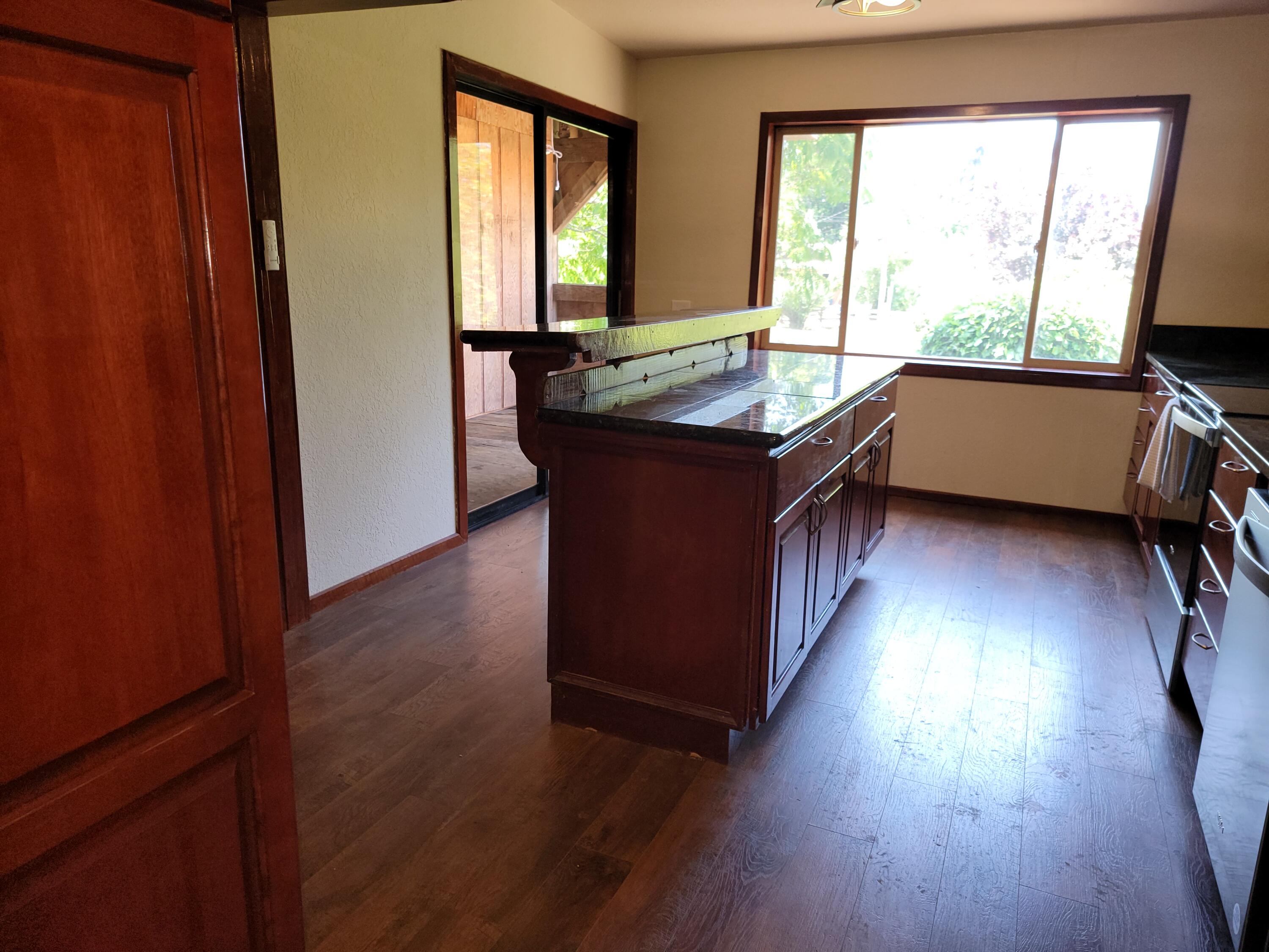 1930 Roseburg Road Myrtle Point, OR 97458 - Photo 36 of 63 20240731_133418