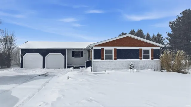 $276,000 | 2282 South Taylor Road, Mill Creek, IN 46365