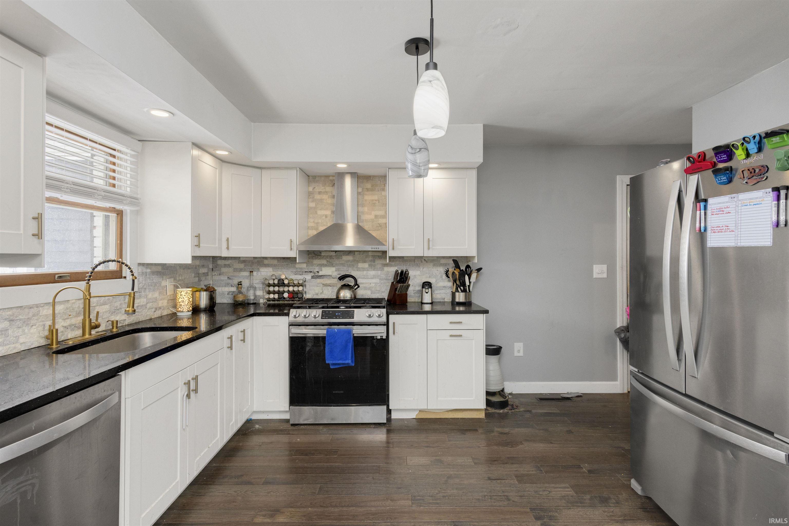 2282 South Taylor Road Mill Creek, IN 46365 - Photo 5 of 23