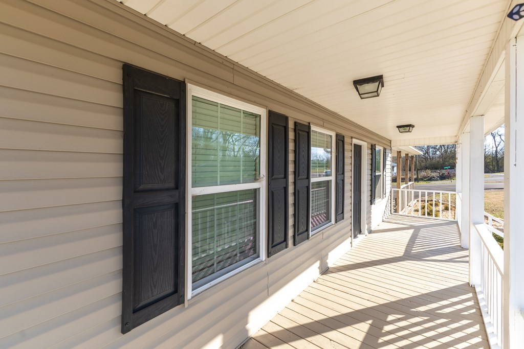 515 Horseshoe Bend Road Scottsboro, AL 35769 - Photo 6 of 37