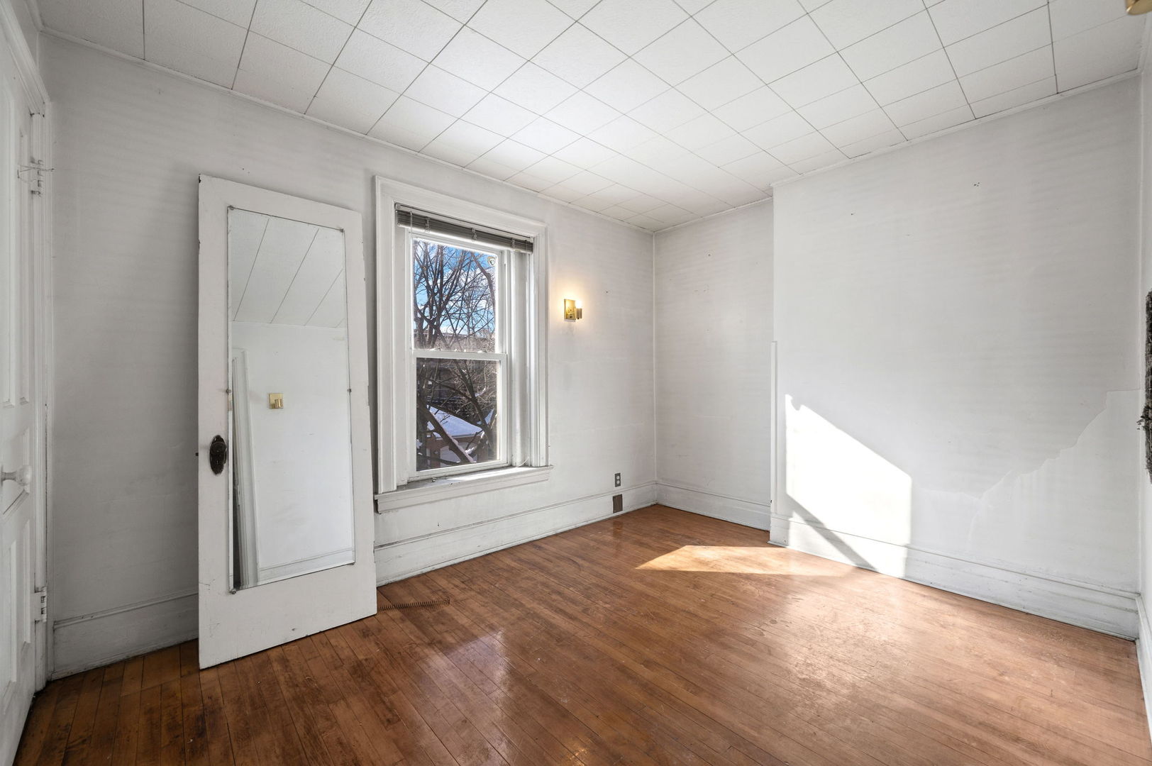 4254 North Hazel Street Chicago, IL 60613 - Photo 27 of 48