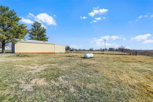 $641,000 | 4842 Indian Hills Drive, Edwardsville, IL 62025
