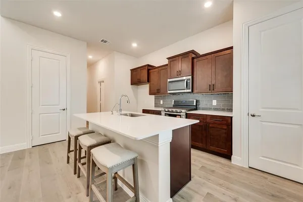 $3,350 | 4526 Mona Lisa Lane, Plano, TX 75024