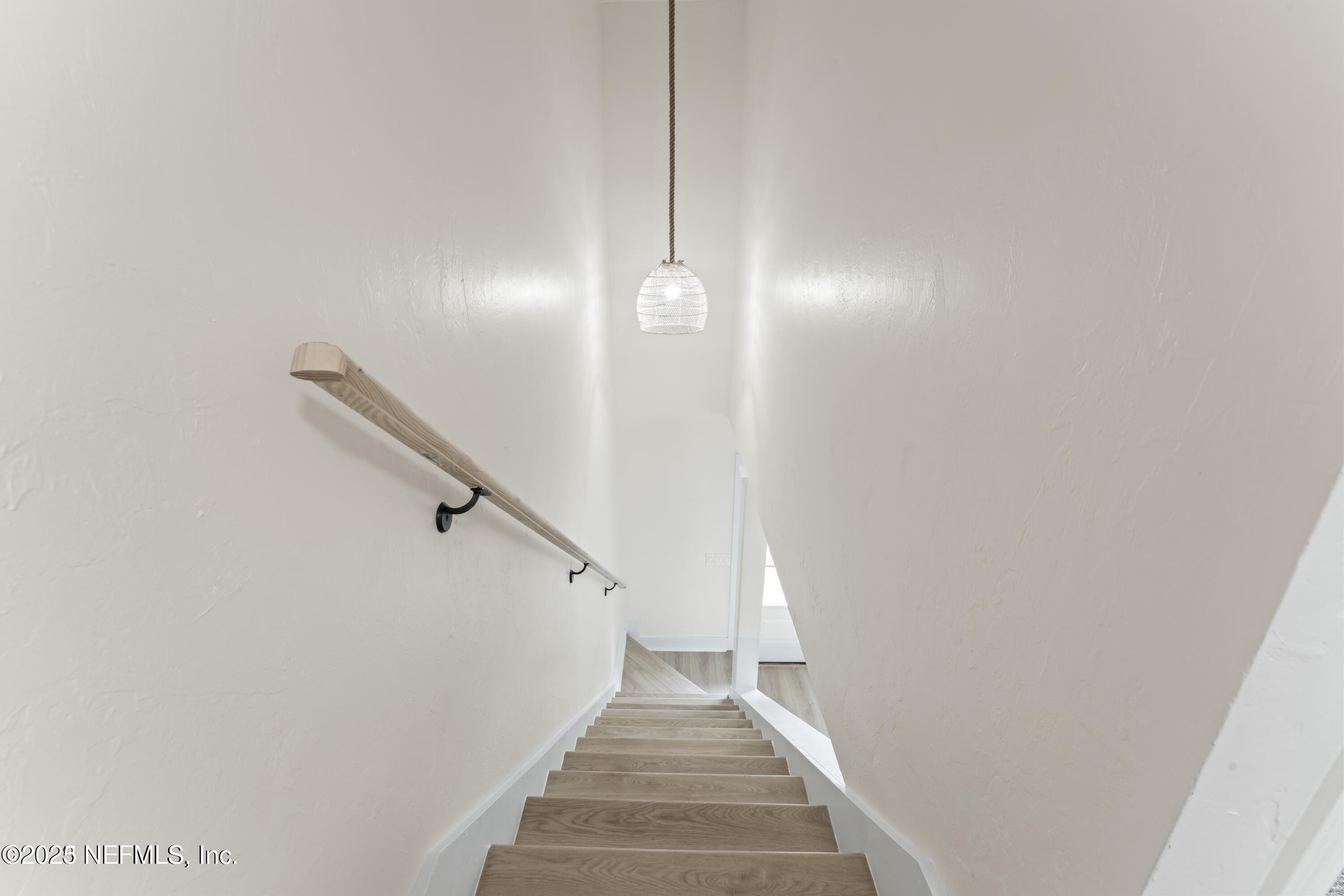 800 Main Street Atlantic Beach, FL 32233 - Photo 18 of 26 IMG_8979