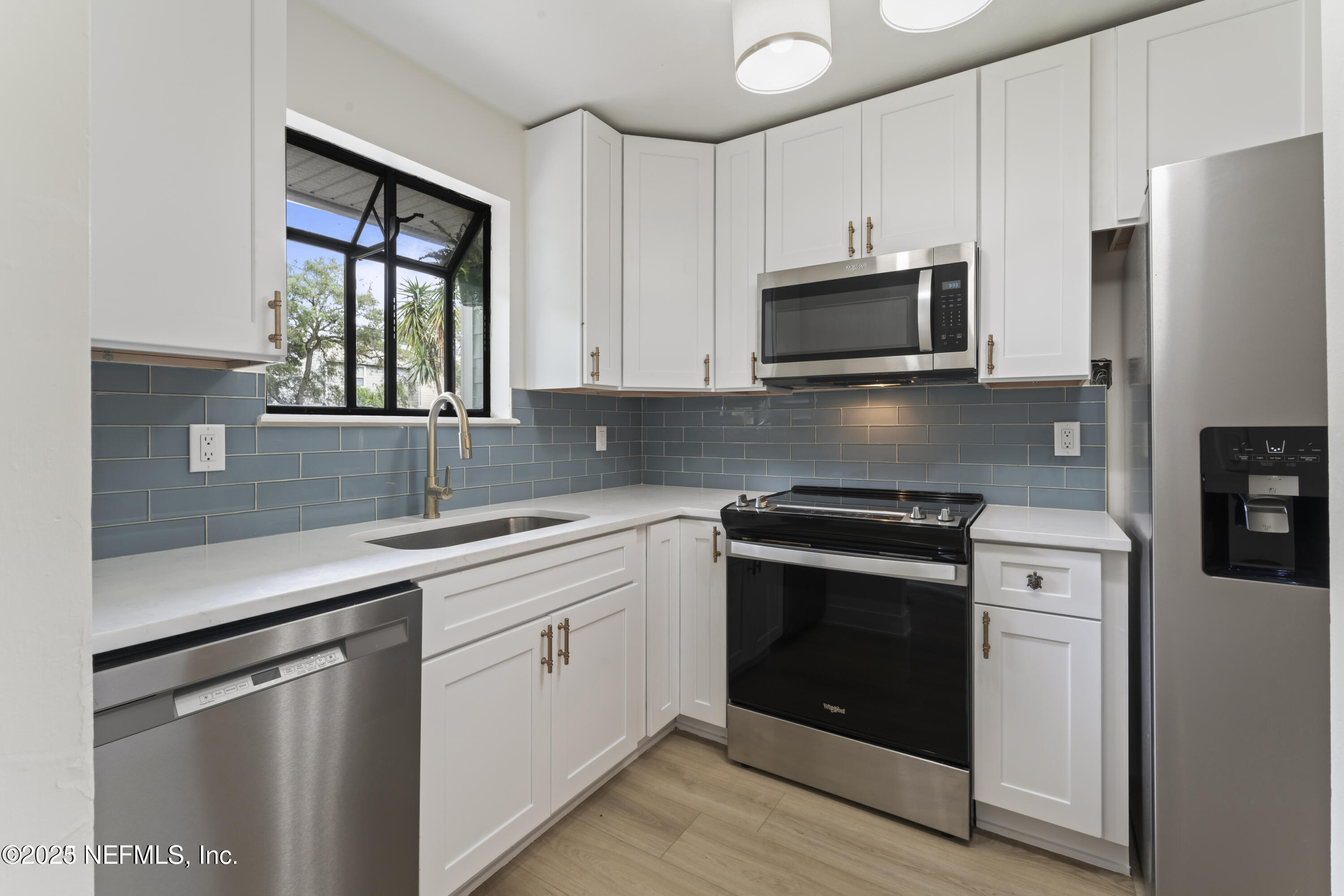 800 Main Street Atlantic Beach, FL 32233 - Photo 6 of 26 IMG_8967